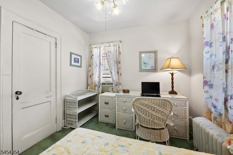 20 Woodside Ter Property Photo 30