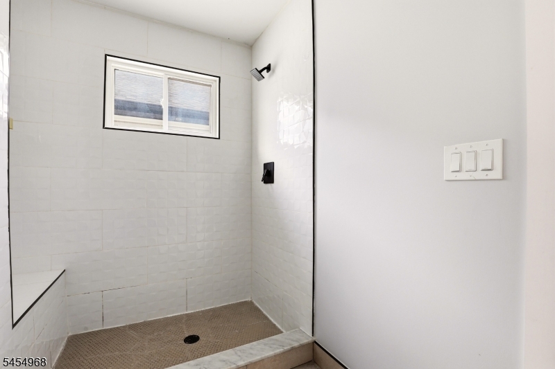 741 Seaport Dr Property Photo 23