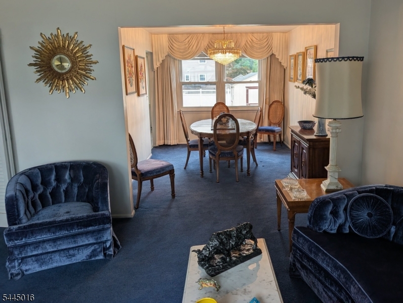 116 Stonehenge Ter Property Photo 7
