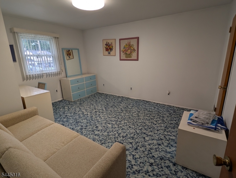 116 Stonehenge Ter Property Photo 13
