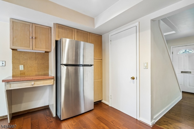 530 E Passaic Ave Property Photo 13