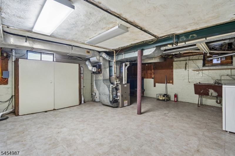 530 E Passaic Ave Property Photo 30