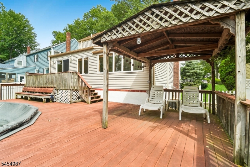530 E Passaic Ave Property Photo 35