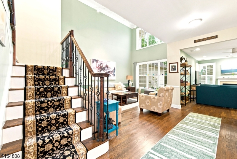 56 Briar Ct Property Photo 8