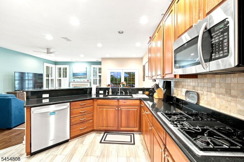 56 Briar Ct Property Photo 18