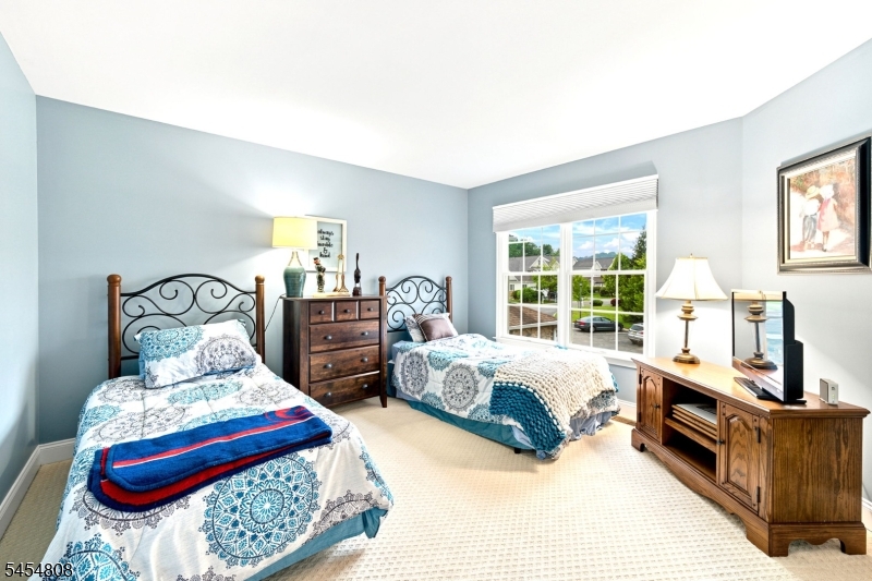 56 Briar Ct Property Photo 24