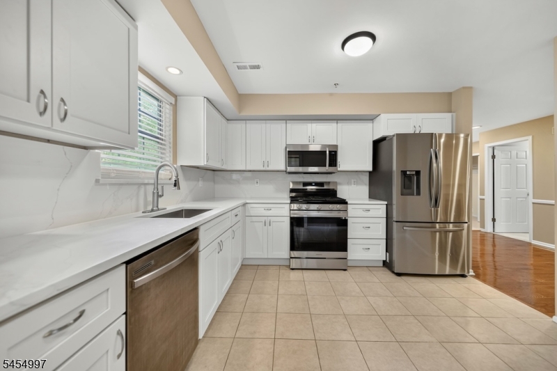 4 Springholm Drive Property Photo 1