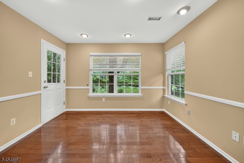4 Springholm Drive Property Photo 2