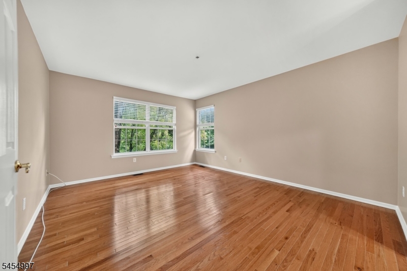 4 Springholm Drive Property Photo 14