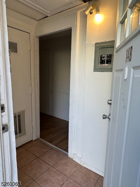 14 W Main St Apt B Property Photo 5