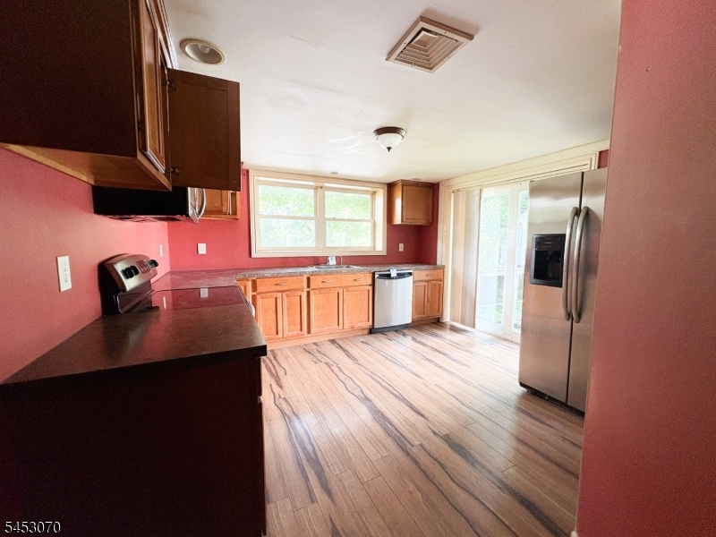 101 Winding Hill Rd Property Photo 12