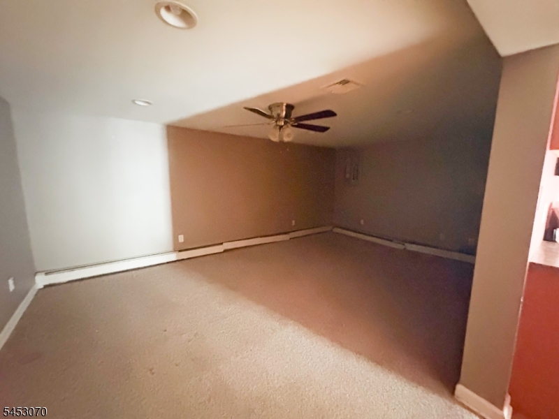 101 Winding Hill Rd Property Photo 15