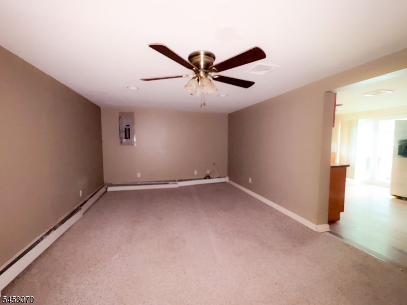 101 Winding Hill Rd Property Photo 17