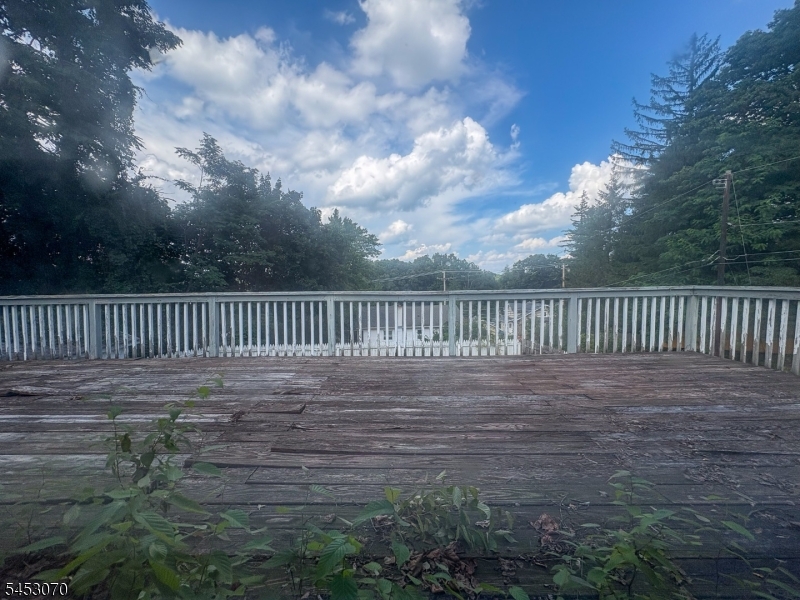 101 Winding Hill Rd Property Photo 27