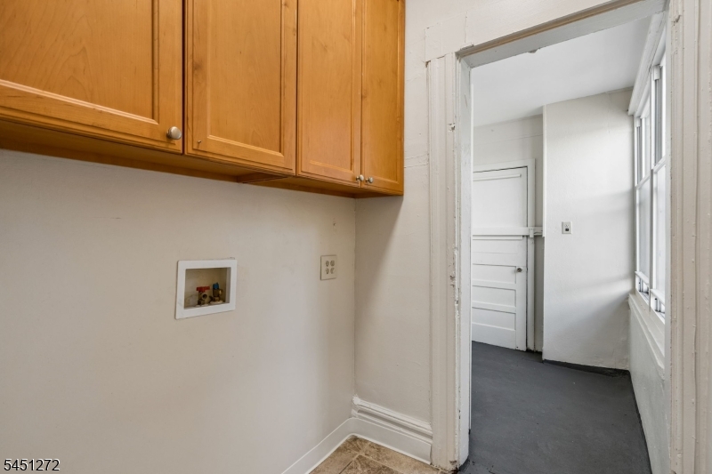 14 Scheerer Ave Property Photo 6