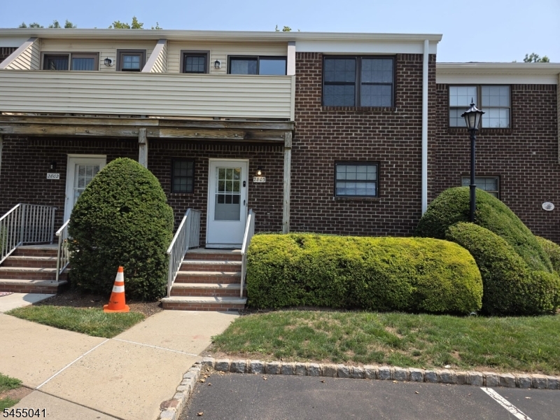 2803 Kent Pl Property Photo 5