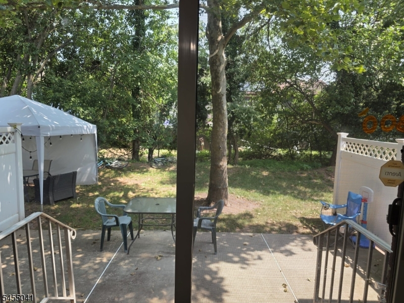 2803 Kent Pl Property Photo 11
