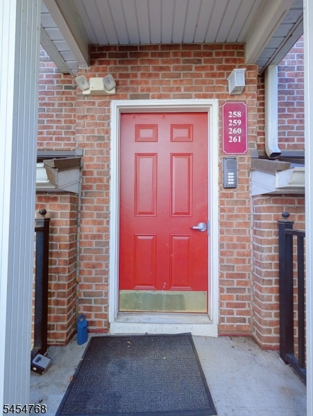 200 Dey St 258 Property Photo 3