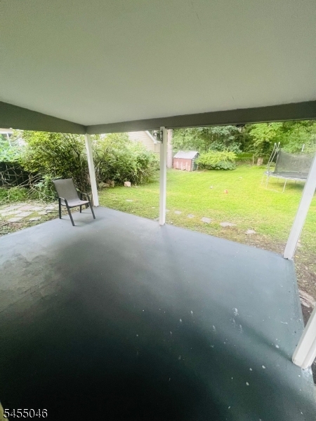 925 Sterling Steet Property Photo 10