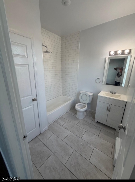 80 Beverly St Property Photo 8