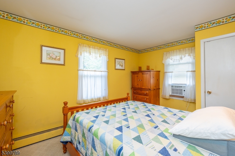 7 Oswego Ave Property Photo 29