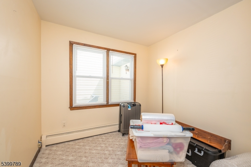 7 Oswego Ave Property Photo 31