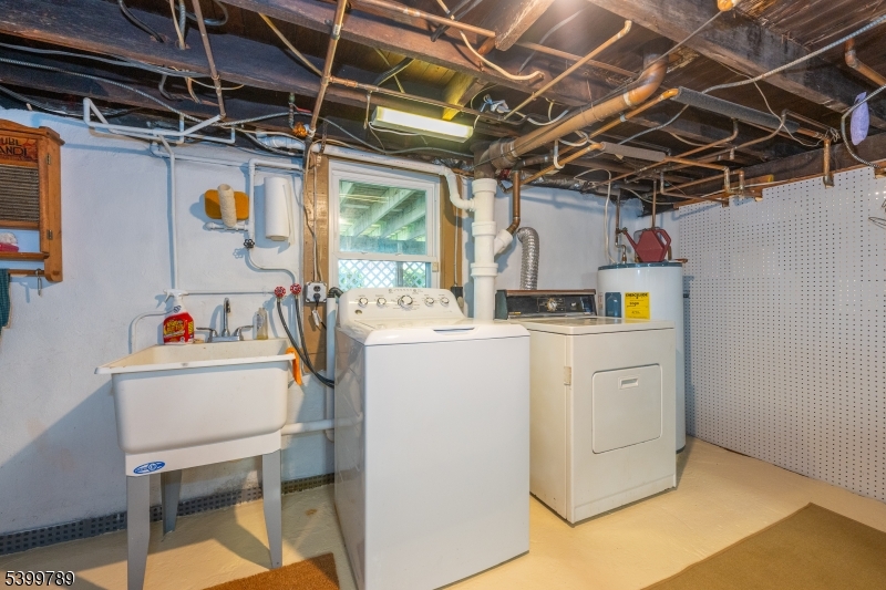 7 Oswego Ave Property Photo 36