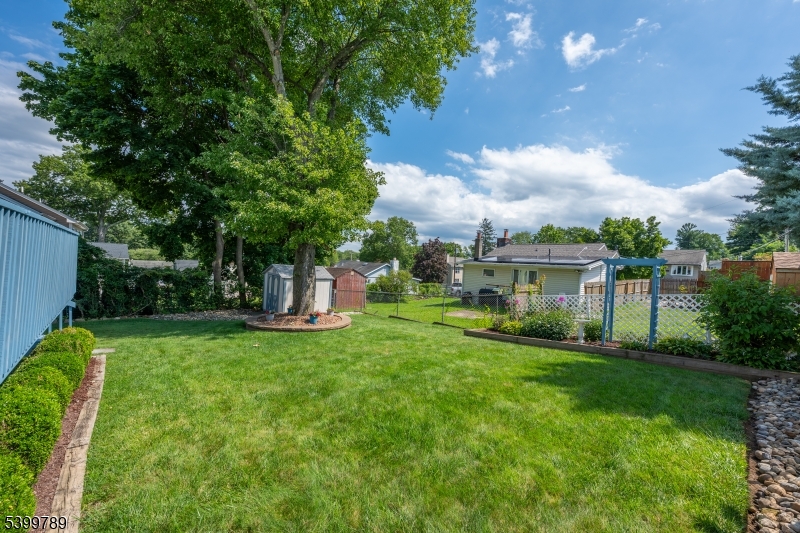 7 Oswego Ave Property Photo 42