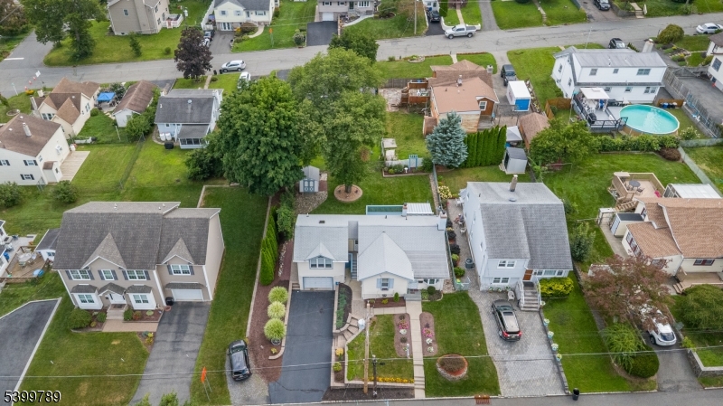 7 Oswego Ave Property Photo 49