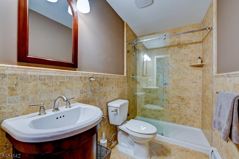 29 Douglas Dr Property Photo 40