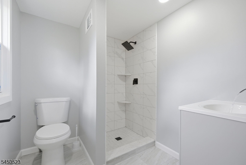 34 N Prospect St Property Photo 18