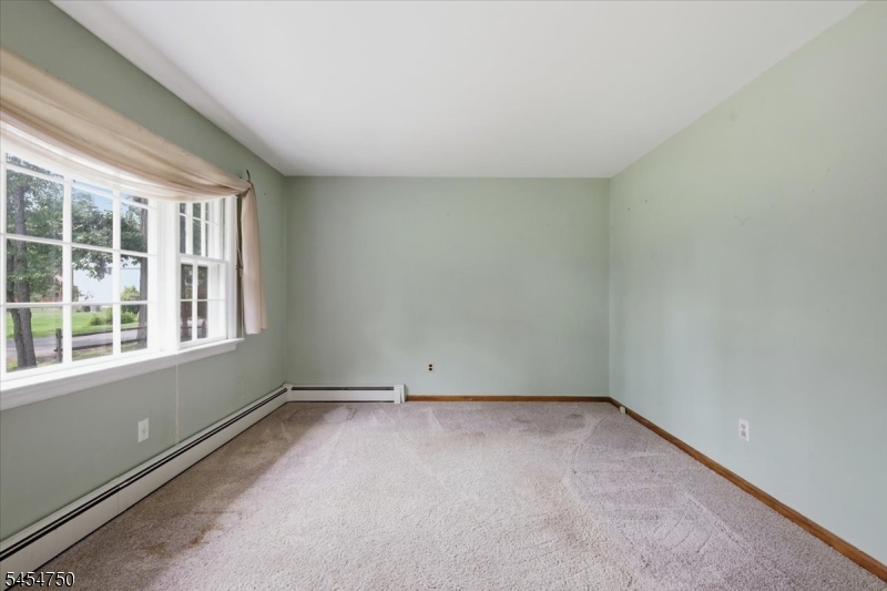 17 W Main St Property Photo 8