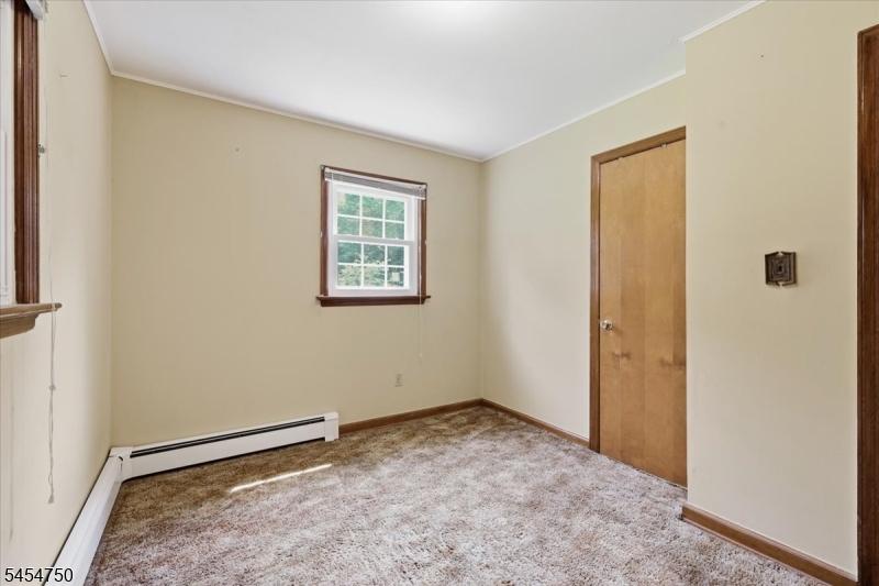17 W Main St Property Photo 12