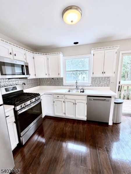 86 Wilton Ave Property Photo 6