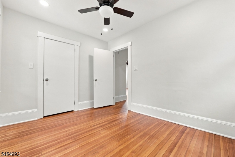 36 Whitfield St Property Photo 11