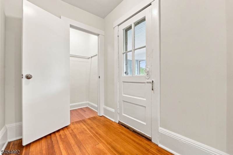 36 Whitfield St Property Photo 12