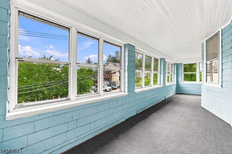 36 Whitfield St Property Photo 14