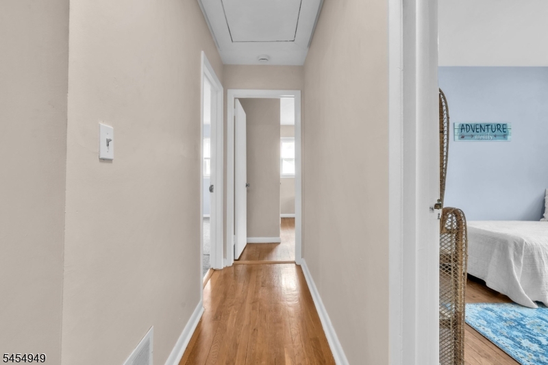 12 Brook Pl Property Photo 19