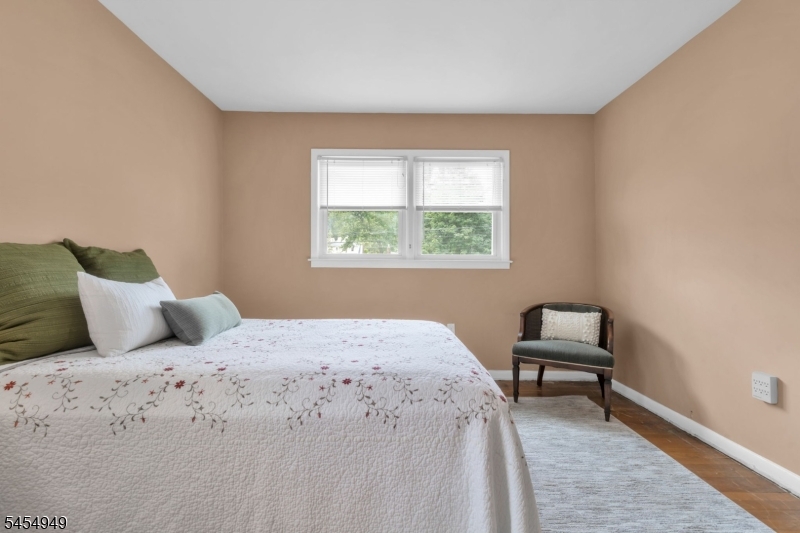 12 Brook Pl Property Photo 25