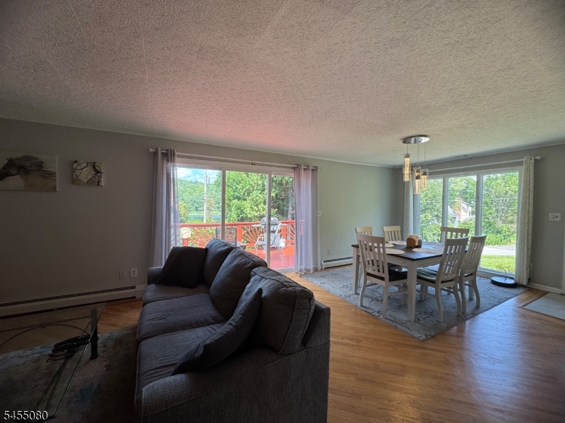 31 Barry Dr Property Photo 11