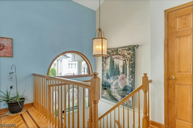 214 Van Buren St 2 Property Photo 4