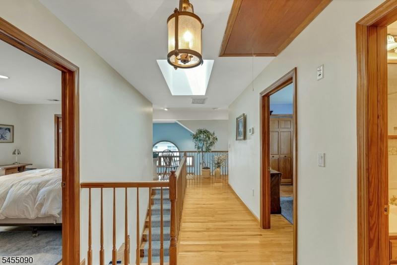 214 Van Buren St 2 Property Photo 27