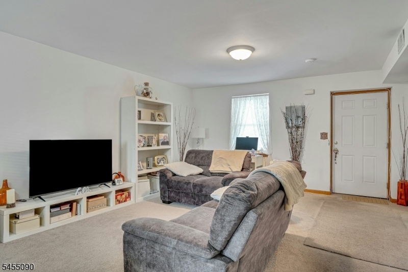 214 Van Buren St 2 Property Photo 34