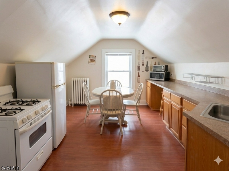 86 Tappan Ave Property Photo 30