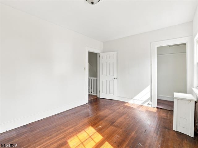 22 Prospect St Property Photo 23
