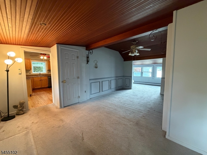 7 Cottage Ave Property Photo 12