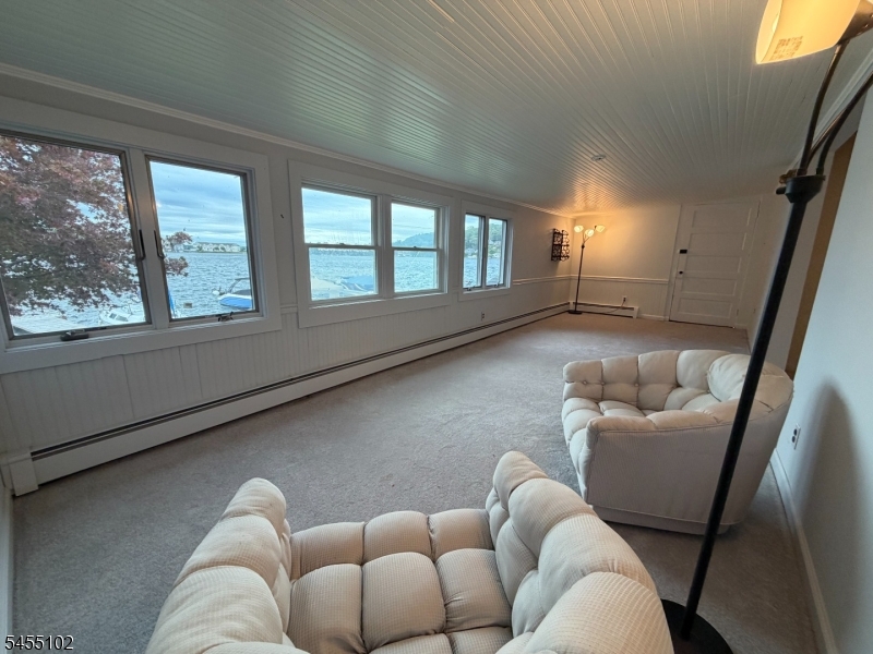 7 Cottage Ave Property Photo 15