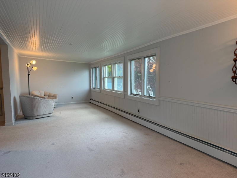 7 Cottage Ave Property Photo 17