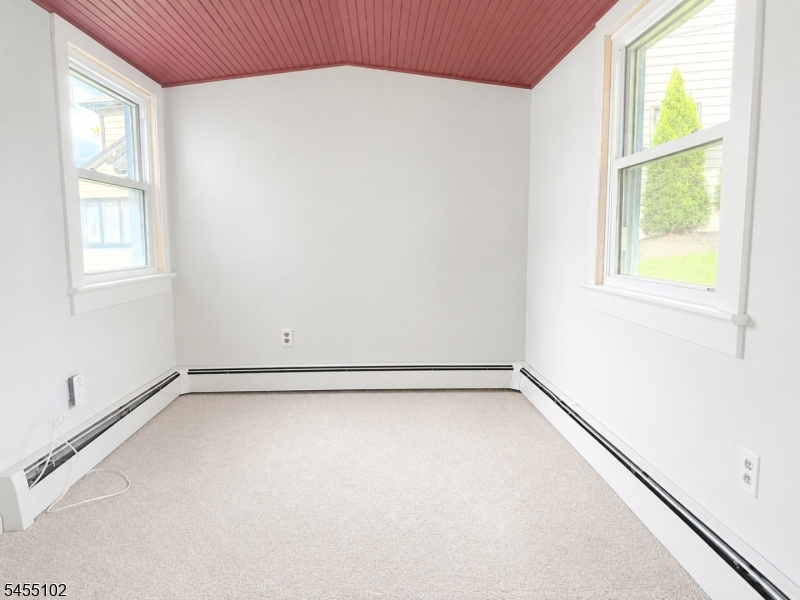 7 Cottage Ave Property Photo 20