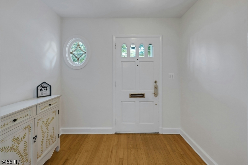 259 Ashland Rd Property Photo 4